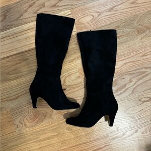 Bella Vita Kitten Heel Boots